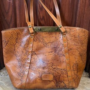 Patricia Nash Signiture World Map Tan Large Leather Tote Bag